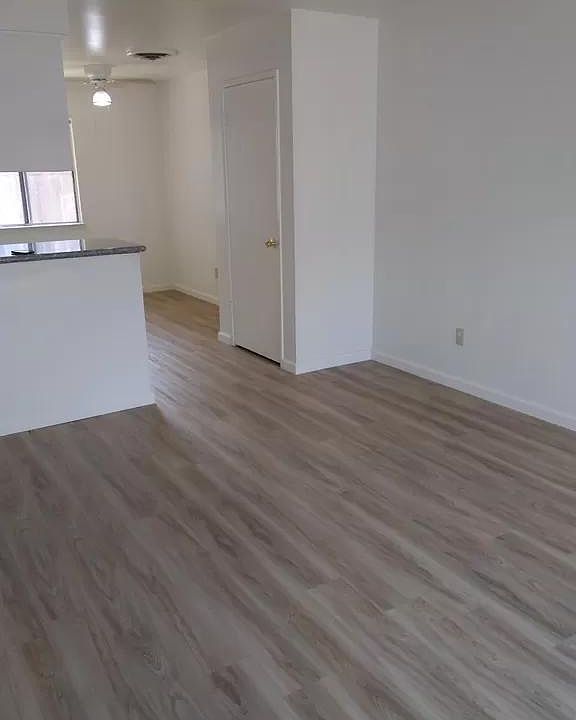 1st image of 1100 Lucern Ave APT 11