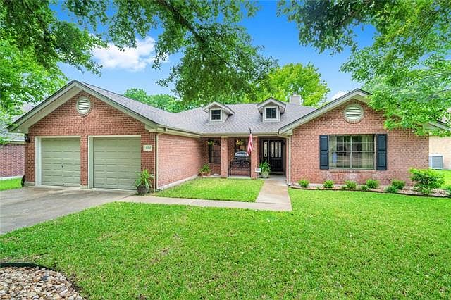 1st image of 1010 Pecan Creek Dr