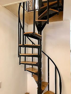 3rd image of 43 Jane St APT 1FW