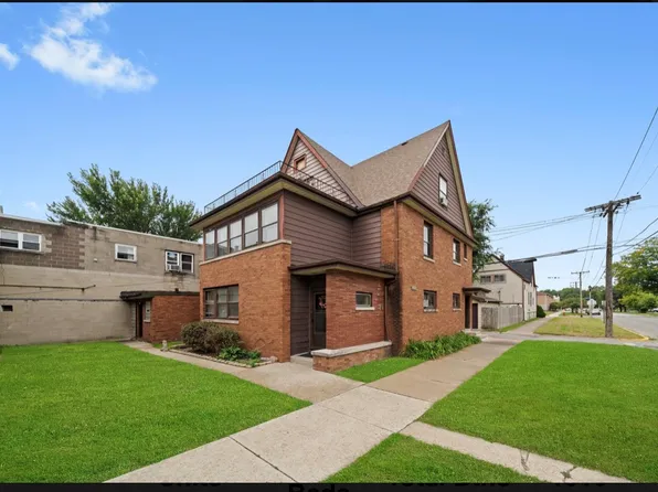 6810 31st St #3, Berwyn, IL 60402