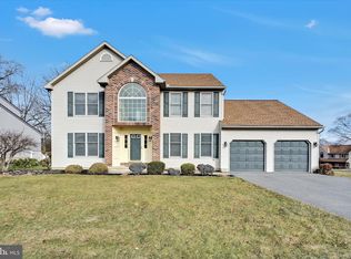 2701 Huyett Dr, Sinking Spring, PA 19608