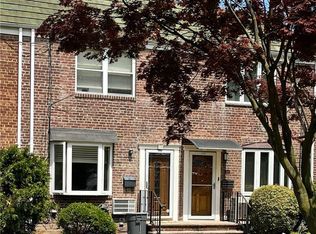 159-05 Powells Cove Blvd, Whitestone, NY 11357