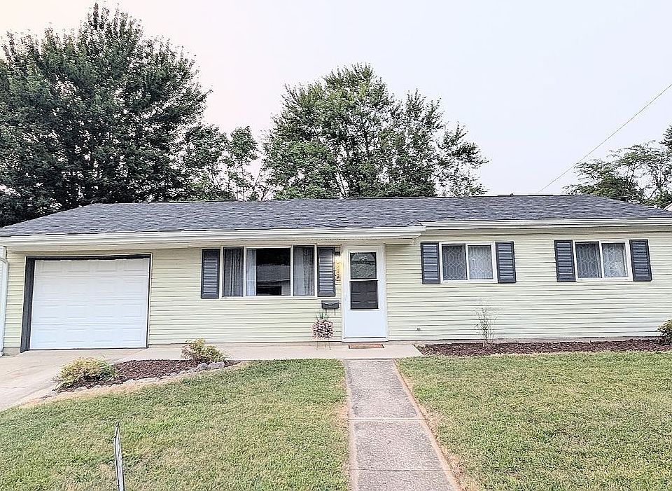1st image of 912 Evergreen Dr