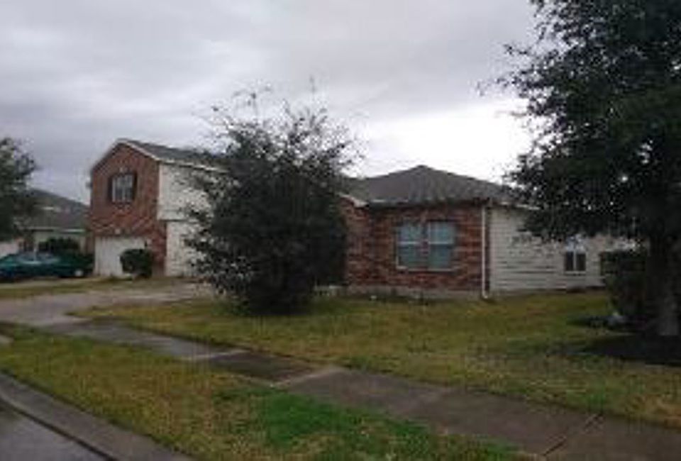 2nd image of 21434 Amesbury Meadow Ln