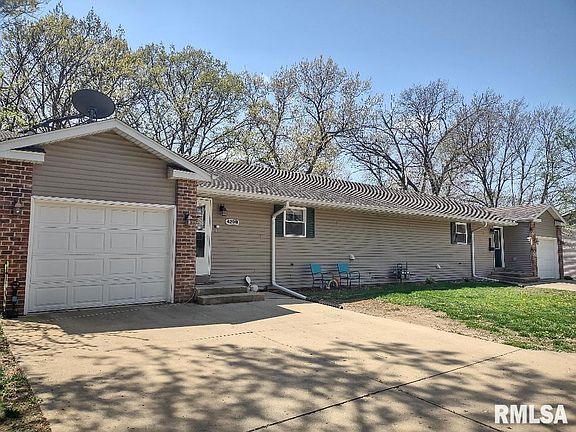 2nd image of 420 Bird Ave