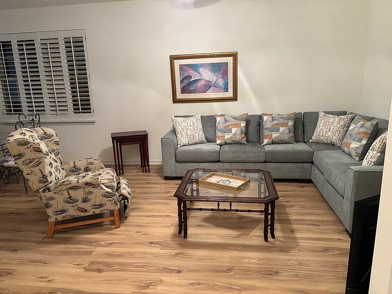 4612 Surf St — Photo 19