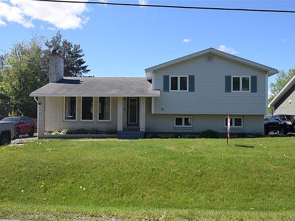 3rd image of 13 Birchview Drive