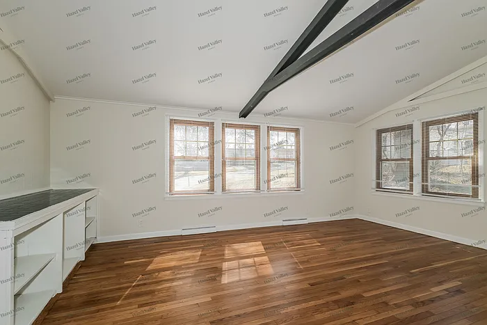 1125 Saint Charles Ave — Photo 8