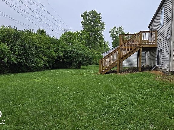 4th image of 3759 Black Locust Dr