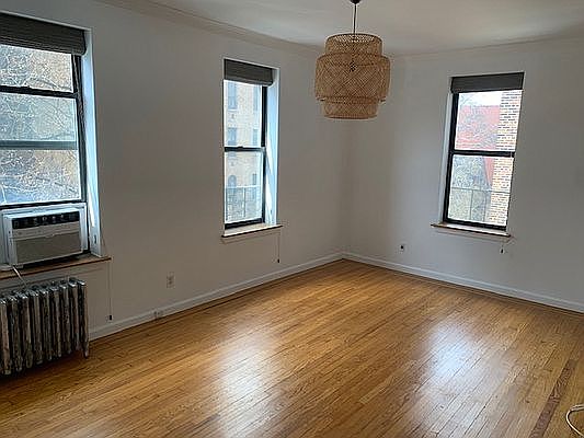 3rd image of 43-33 46th St #C4