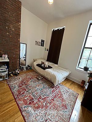 5th image of 841 Kent Ave APT 2F