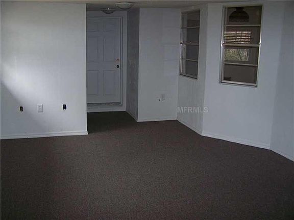 3rd image of 2094 Apricot Dr