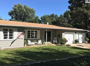 406 N Lakeside Dr, McPherson, KS 67460