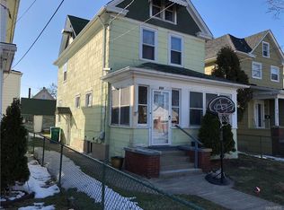634 30th St, Niagara Falls, NY 14301