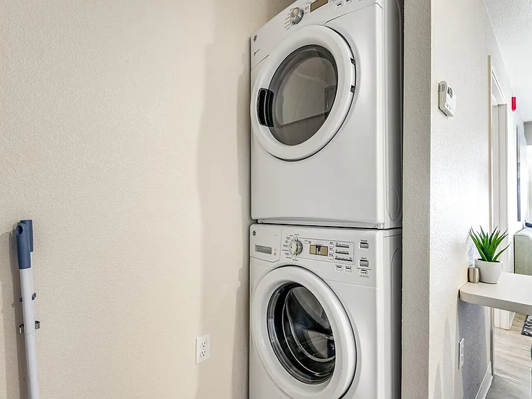 Washer/Dryer