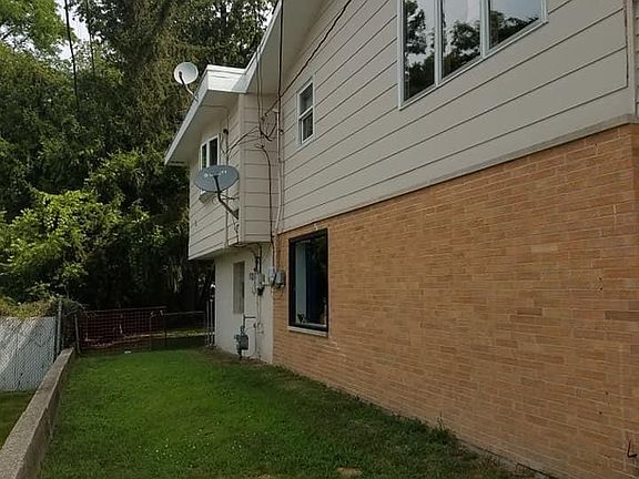 4th image of 6448 Central Ave