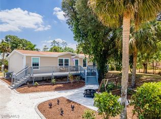 1935 Phillips Rd, Labelle, FL 33935