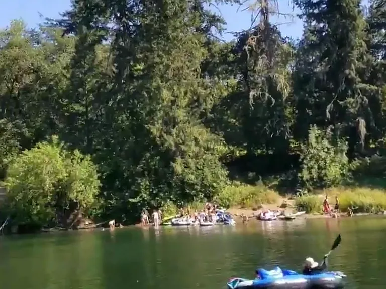 104 River Club Dr — Photo 37