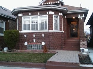 8751 S Justine St, Chicago, IL 60620