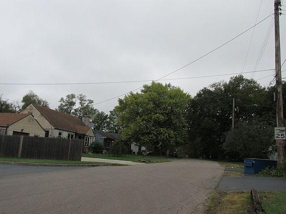 5th image of 1240 Imperial Blvd