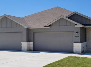 1214 Garland Rd, Georgetown, TX 78626