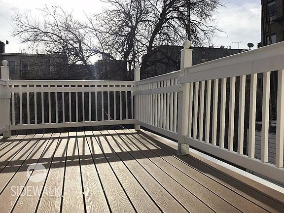 2nd image of 178A Green St #2