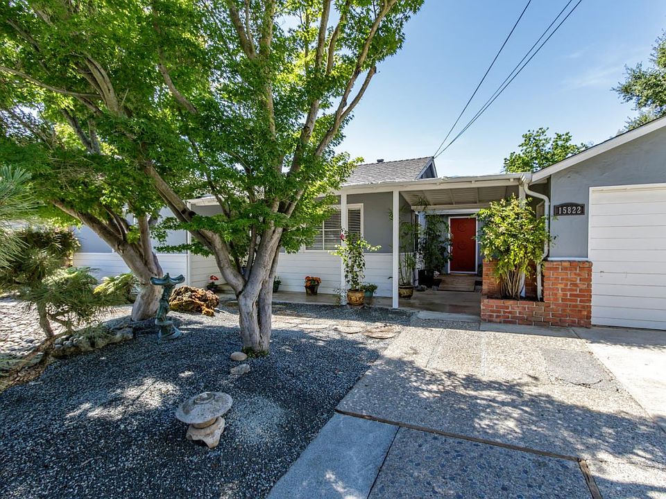 1st image of 15822 Edmund Dr