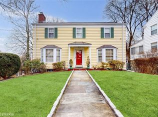 11 Ridge Rd, Yonkers, NY 10705