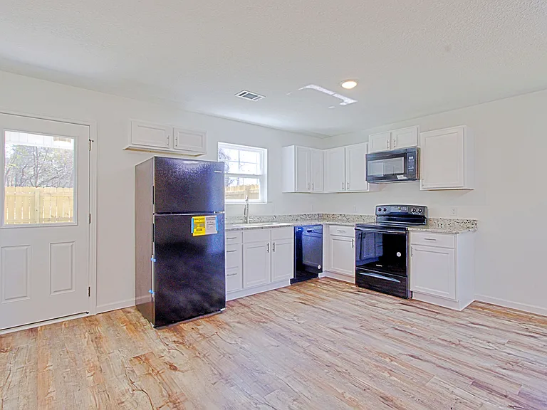 89 Horse Creek Rd NE #1 — Photo 6