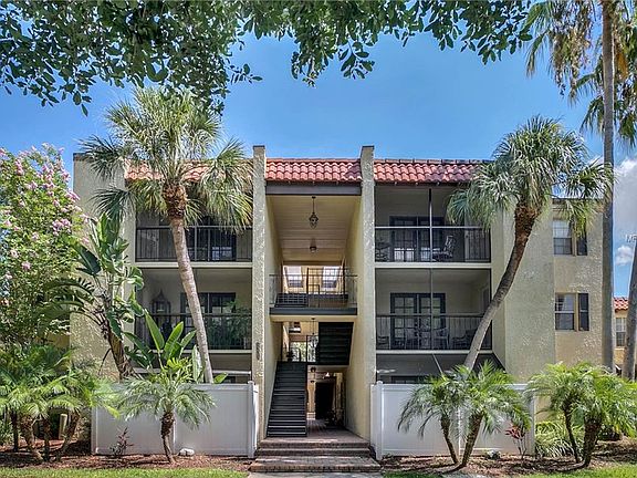 4th image of 5305 San Sebastian Ct Unit 326