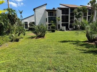 2207 Belleair Rd APT B22, Clearwater, FL 33764