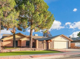 1992 Gus Moran St, El Paso, TX 79936