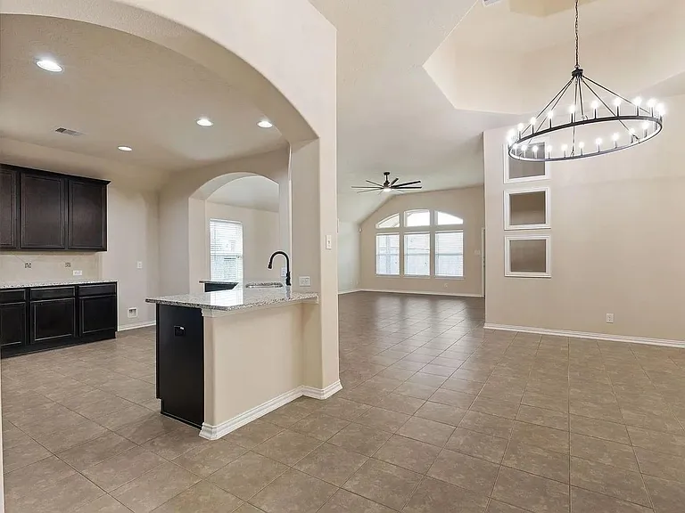 16007 David Hill Ln — Photo 6