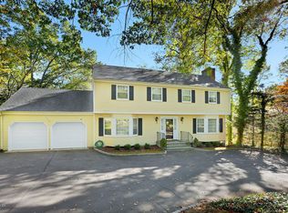 115 Stanwich Rd, Greenwich, CT 06830