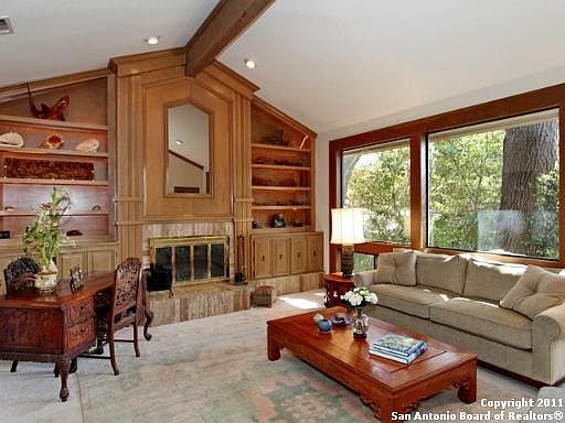 5th image of 13637 BLUFF CIRCLE