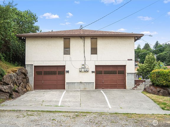 4th image of 1701 19th Avenue S