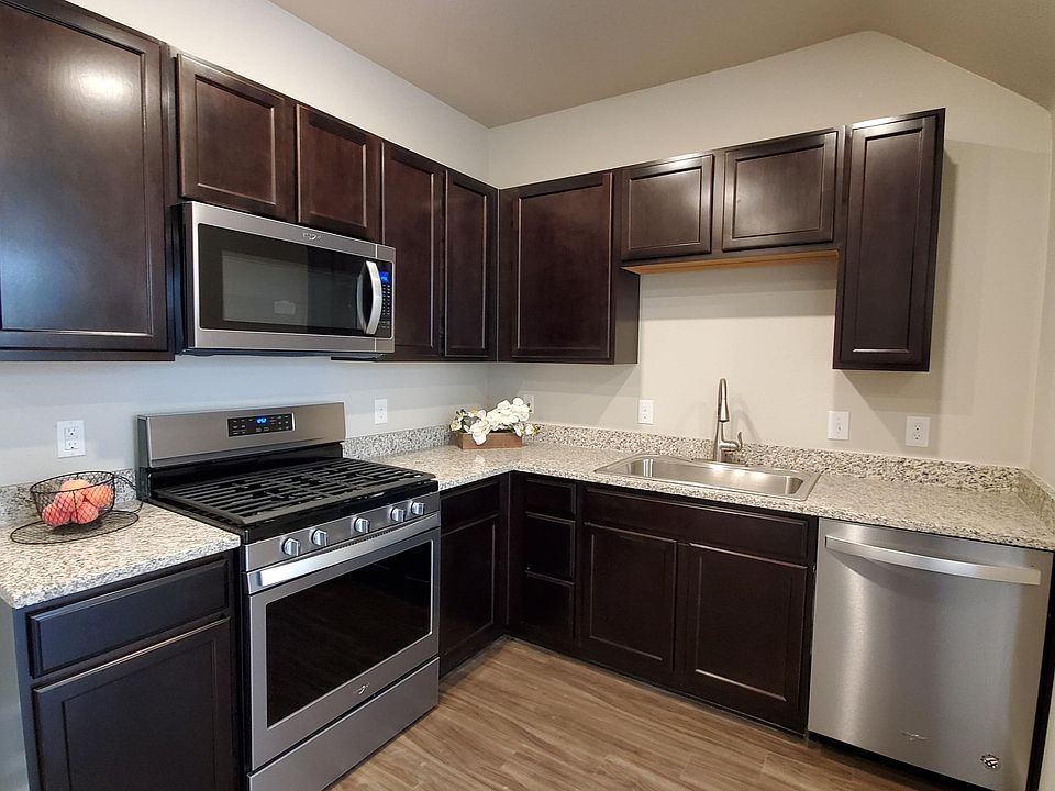 All stainless steel appliances: Gas Stove, Microwave, Dishwasher,