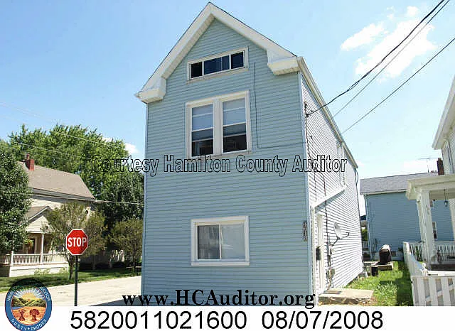 Sullivan Ave. 4618 — Photo 1
