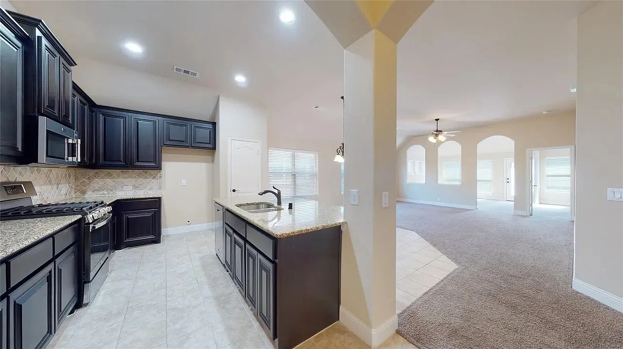 5205 Ambergate Lane - 1 — Photo 3