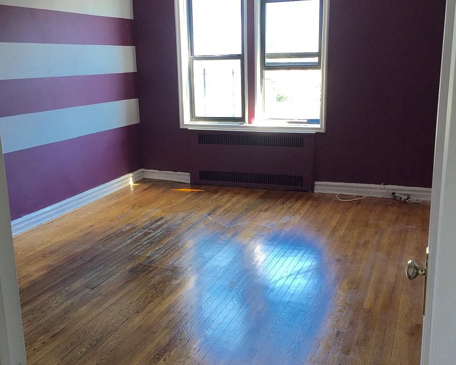 2nd image of 1410 W 5th St