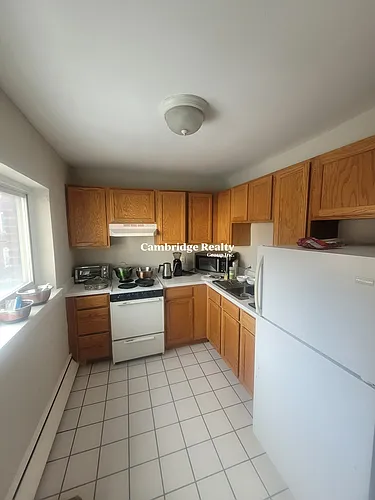 61 Selkirk Rd #6T Photo 1