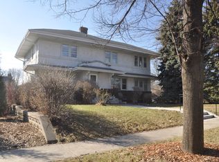 1394 Goodrich Ave, Saint Paul, MN 55105