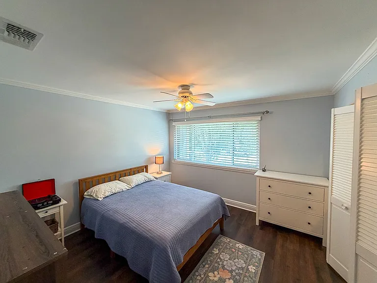 2728 SW 14th Dr — Photo 17