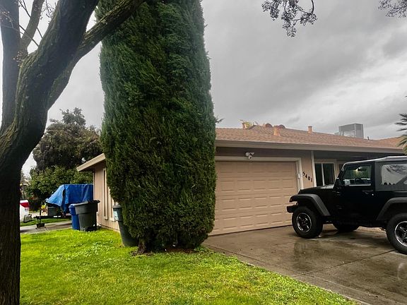 4th image of 3332 Jayanne Way