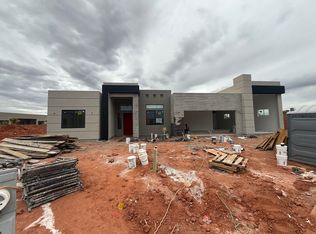 577 W 30 S, Ivins, UT 84738
