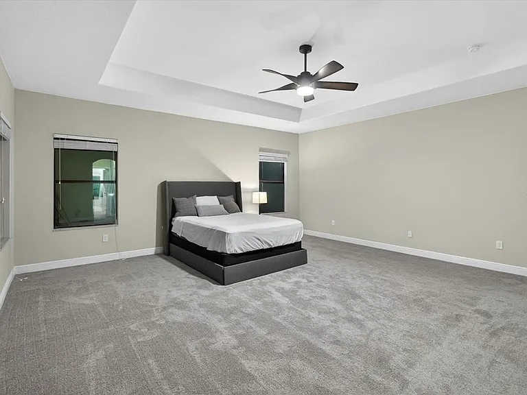 1389 Heritage Landings Dr — Photo 51