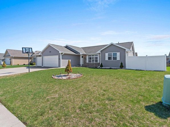 830 ROTH ROAD, De Pere, WI 54115