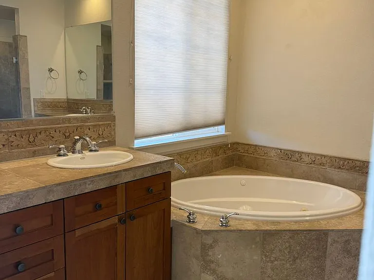 5041 Fall Colors Ct — Photo 14