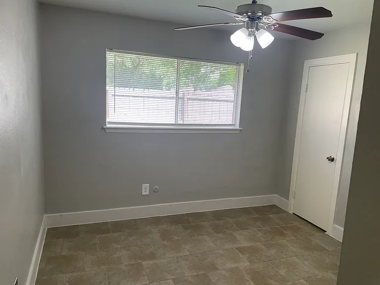 7214 Shady Arbor Ln — Photo 12