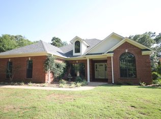 214 Timber Ln, Oxford, MS 38655